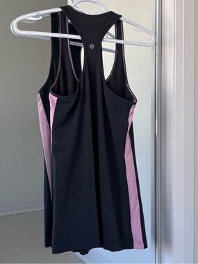 Lululemon Racerback in Grey W/ Pink Detail